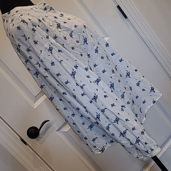 Universal thread sz M button front shirt - Picture 3 of 10